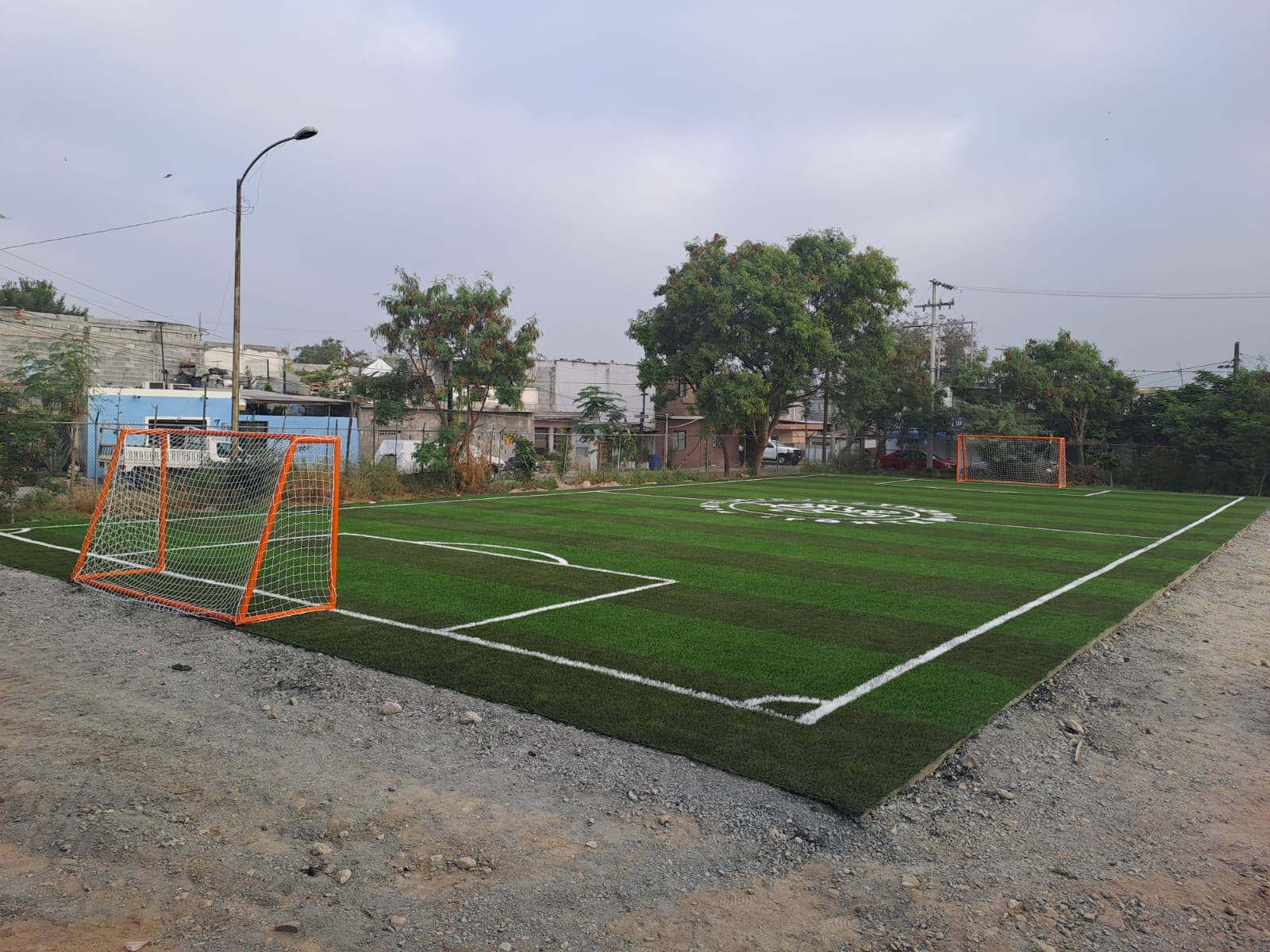 CONSTRUCCIÓN DE CANCHA DE PASTO ´SINTÉTICO , EN PRIMARIA EMILIANO ZAPATA, COL. TIERRA Y LIBERTAD — imagen 2