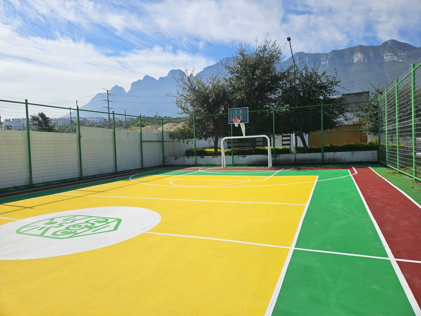 REHABILITACIÓN DE CANCHA DE PASTO SINTÉTICO Y CANCHA POLIVALENTE, COL. VALLE REAL