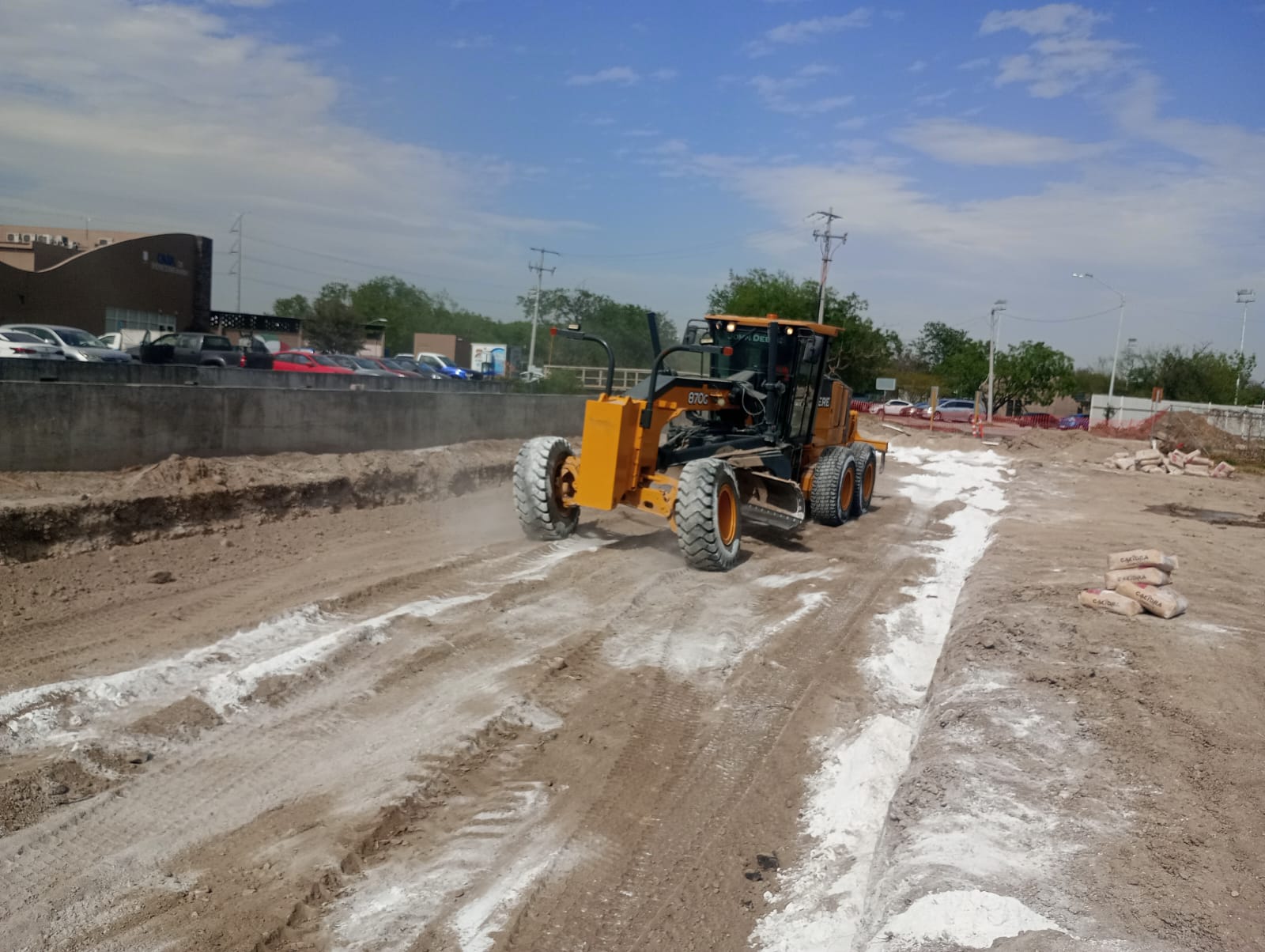 CONSTRUCCIÓN DE VIALIDAD EN EL CENTRO DE ENTRENAMIENTO DE TIGRES, MUNICIPIO DE SAN NICOLAS DE LOS GARZA , N.L