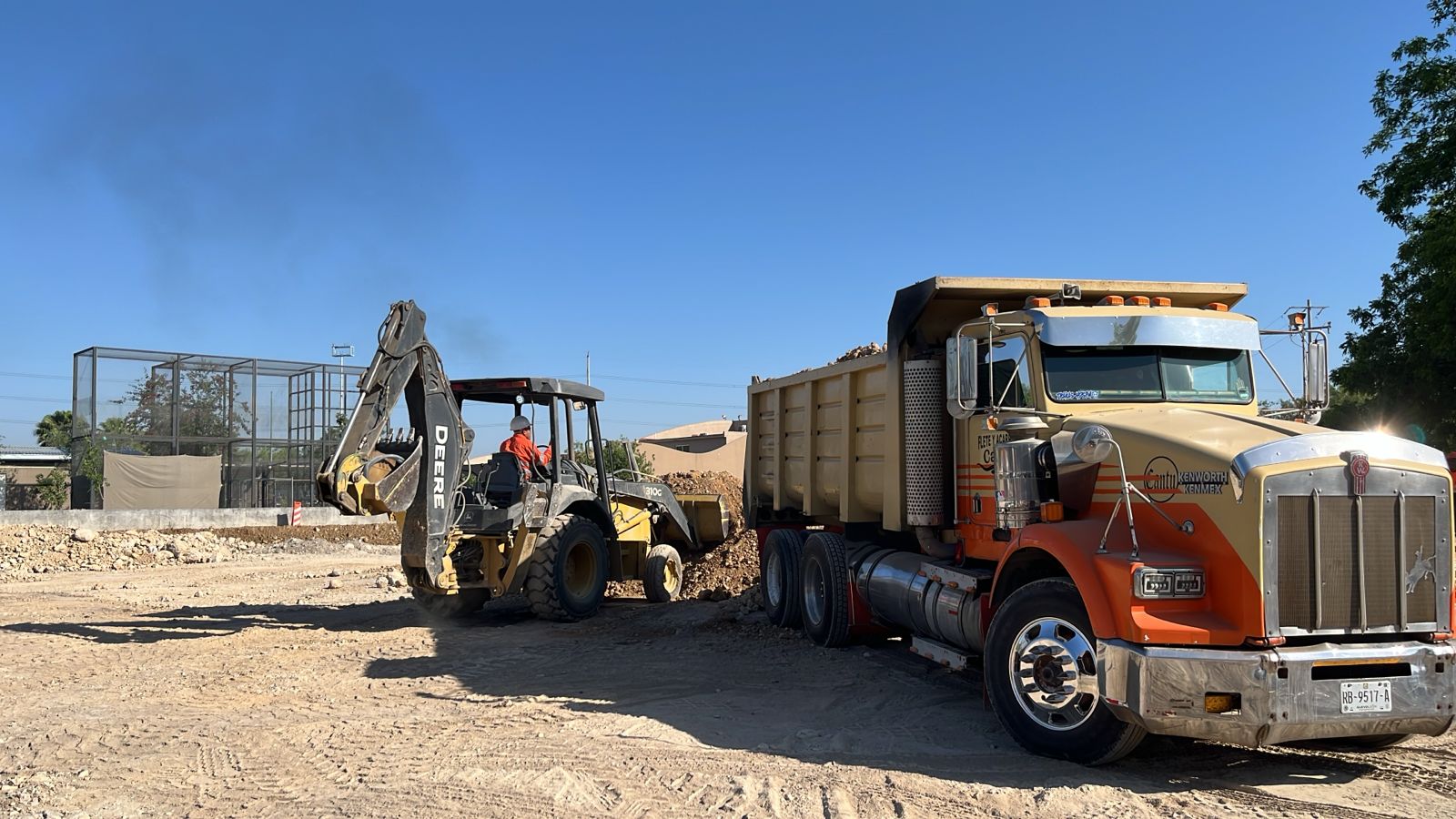 CONSTRUCCIÓN DE VIALIDAD EN EL CENTRO DE ENTRENAMIENTO DE TIGRES, MUNICIPIO DE SAN NICOLAS DE LOS GARZA , N.L — imagen 2